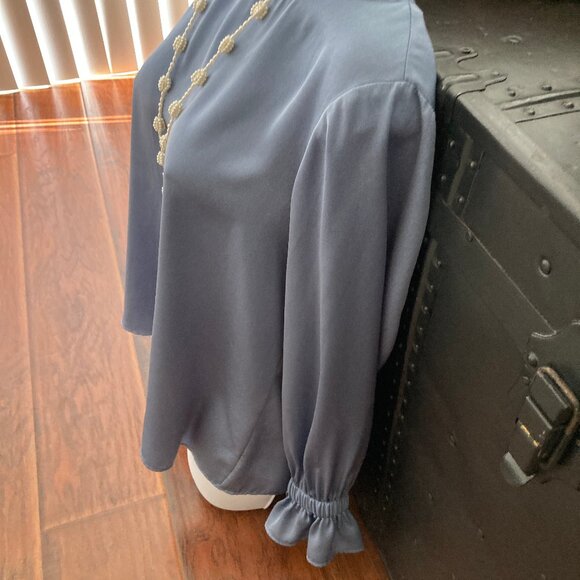 Banana Republic Elegant Slate Blue 3/4 Sleeve Women's Blouse Size Medium - Picture 4 of 8